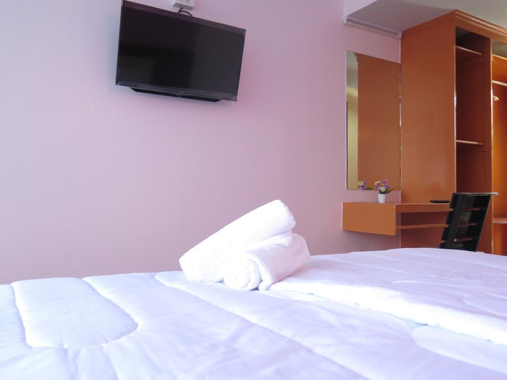 Your Place Inn Szurin Kültér fotó